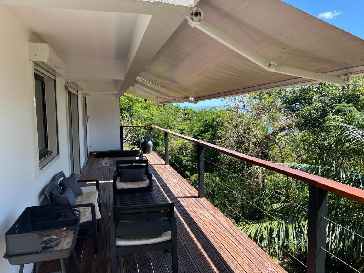 Appartement Avec Jacuzzi Et Vue Sur Le Golf レ・トロワ・イレ エクステリア 写真
